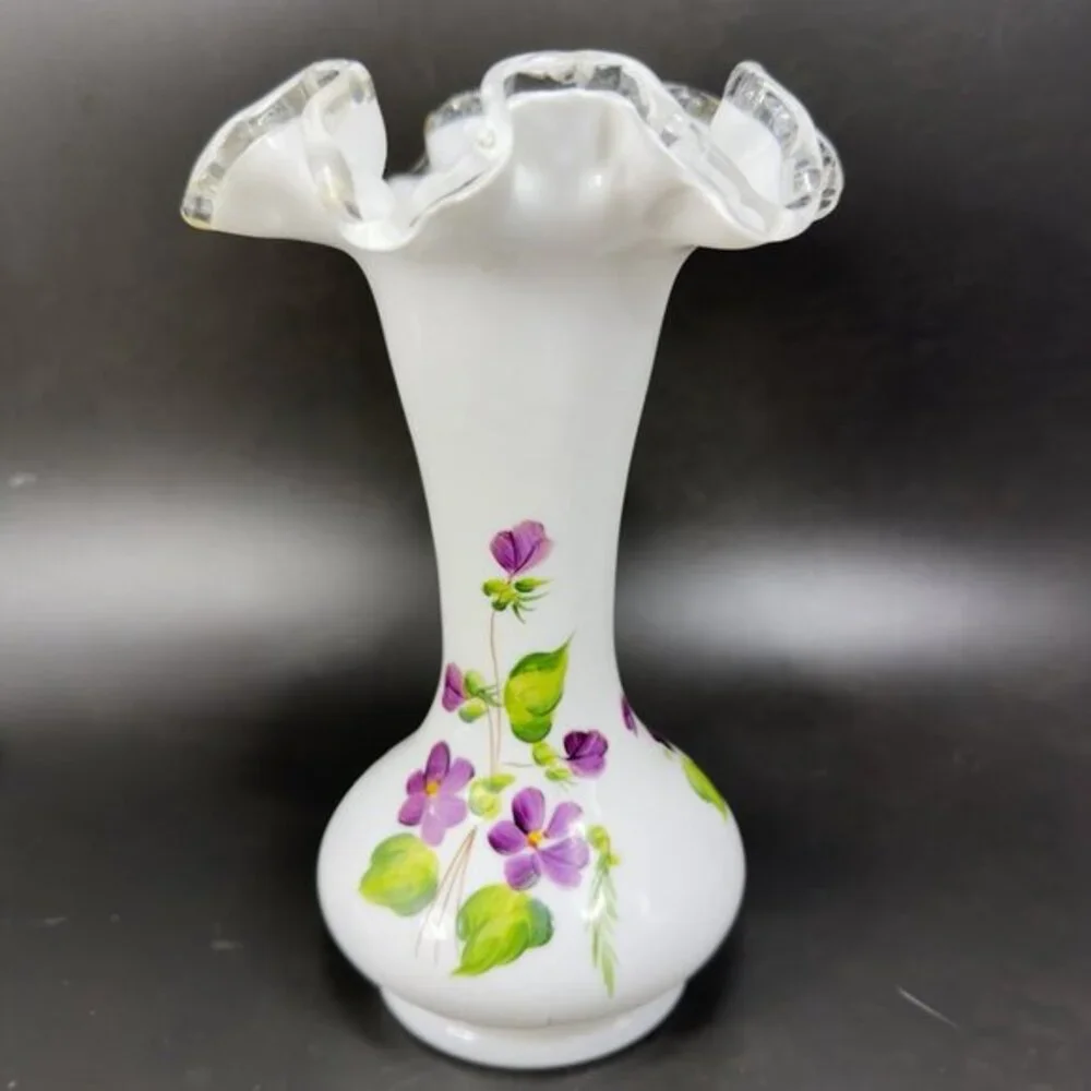 Fenton Hand Painted Violet Flowers Art Glass Vase‎ Vessel Ruffled Top Vintage